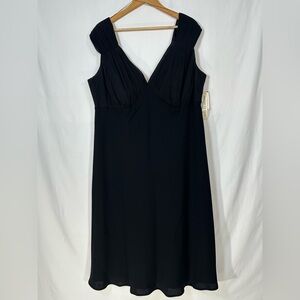 Maggie London Little Black Dress Classic Cocktail Silk 18 Party Time Capsule